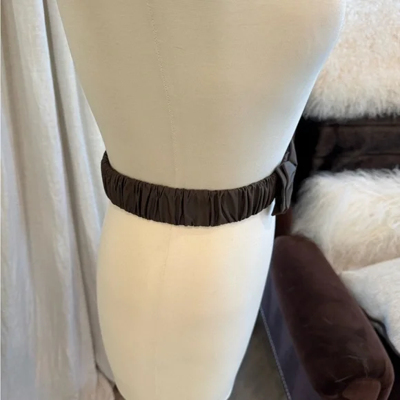 Burberry Olive-colored Bow Belt - Size Small with Elastic - Picture 7 of 14